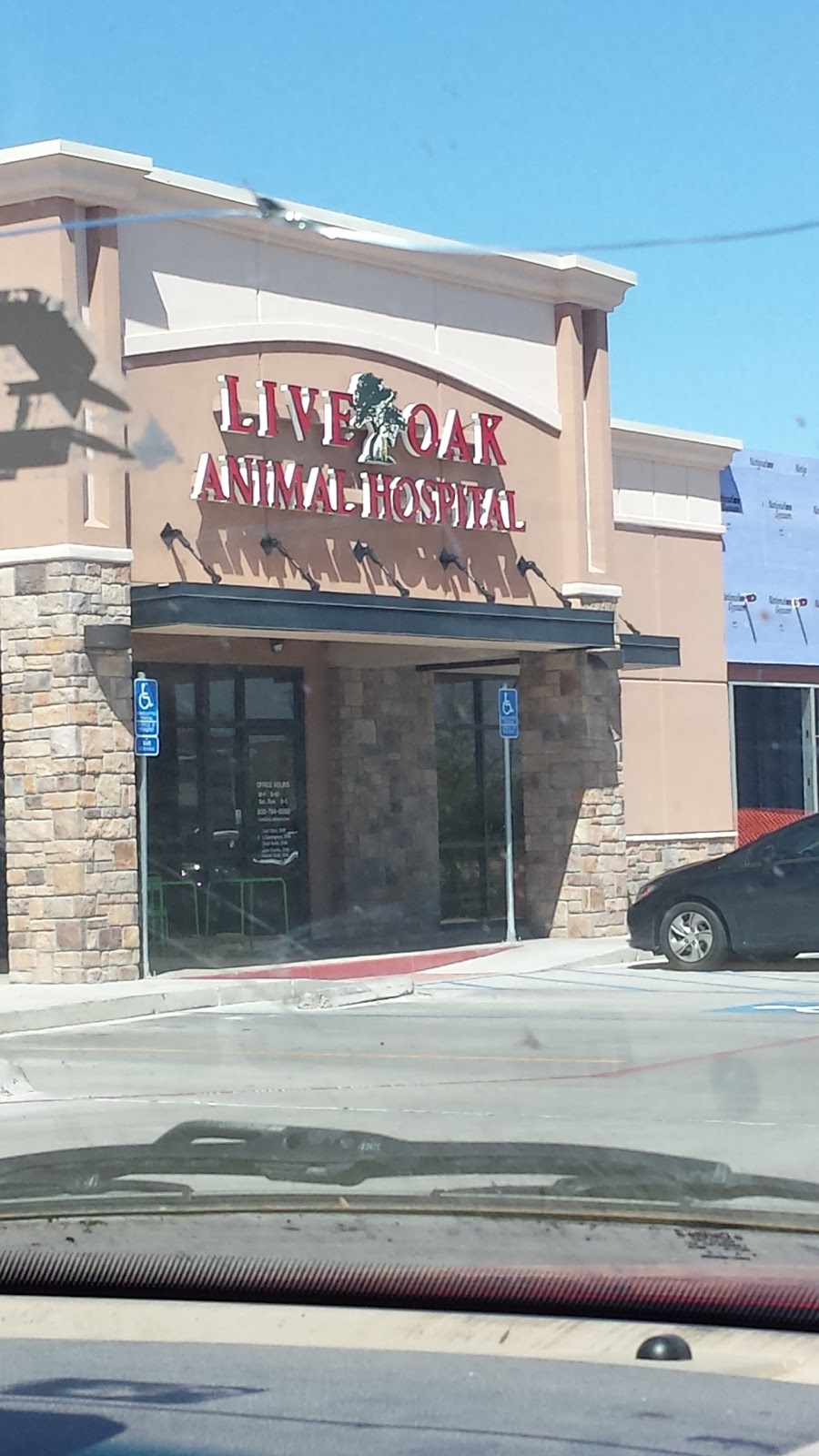 Live Oak Animal Hospital - Lubbock , United States
