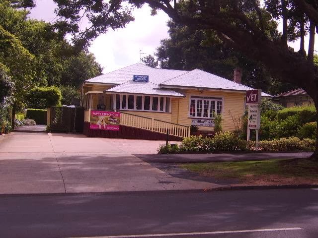 Greencross Vets Eastwood House - East Toowoomba , Australia