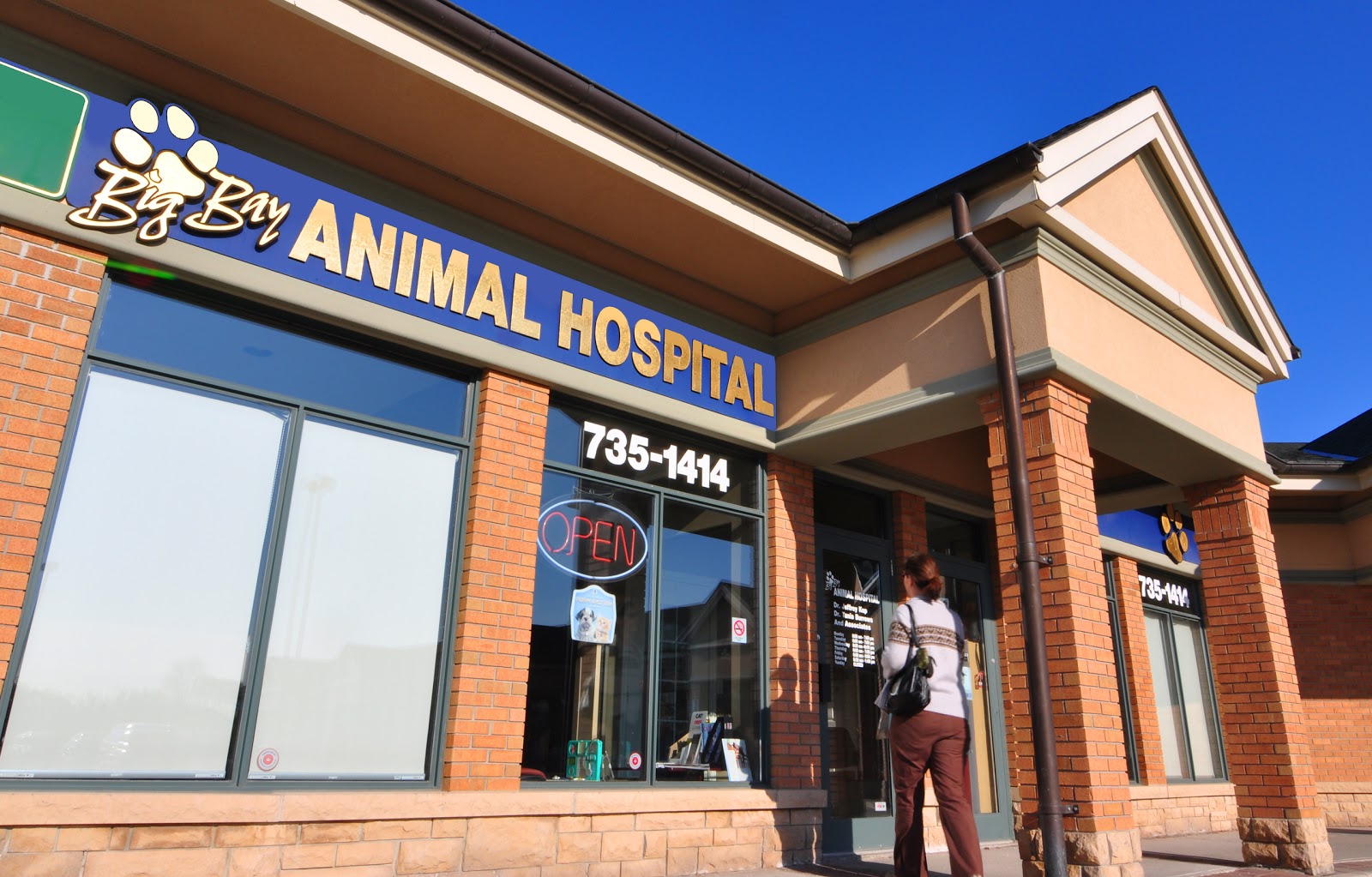 Big Bay Animal Hospital - Barrie , Canada