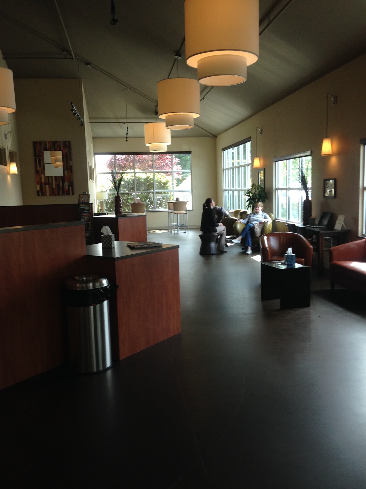 Summit Veterinary Referral Center - Tacoma , United States