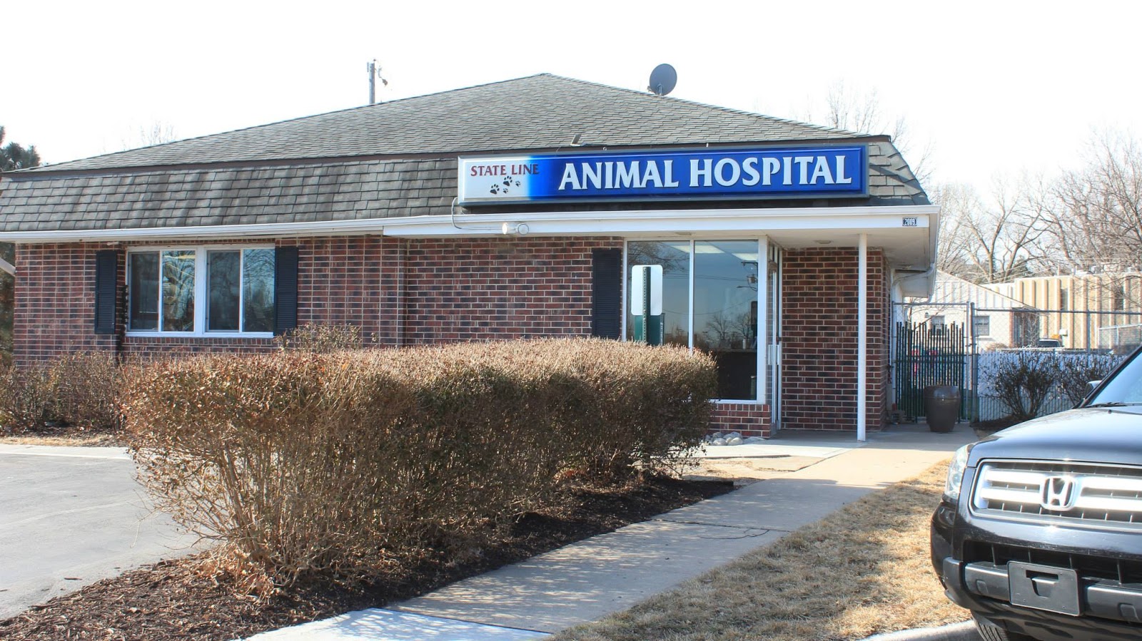 State Line Animal Hospital - Leawood , United States