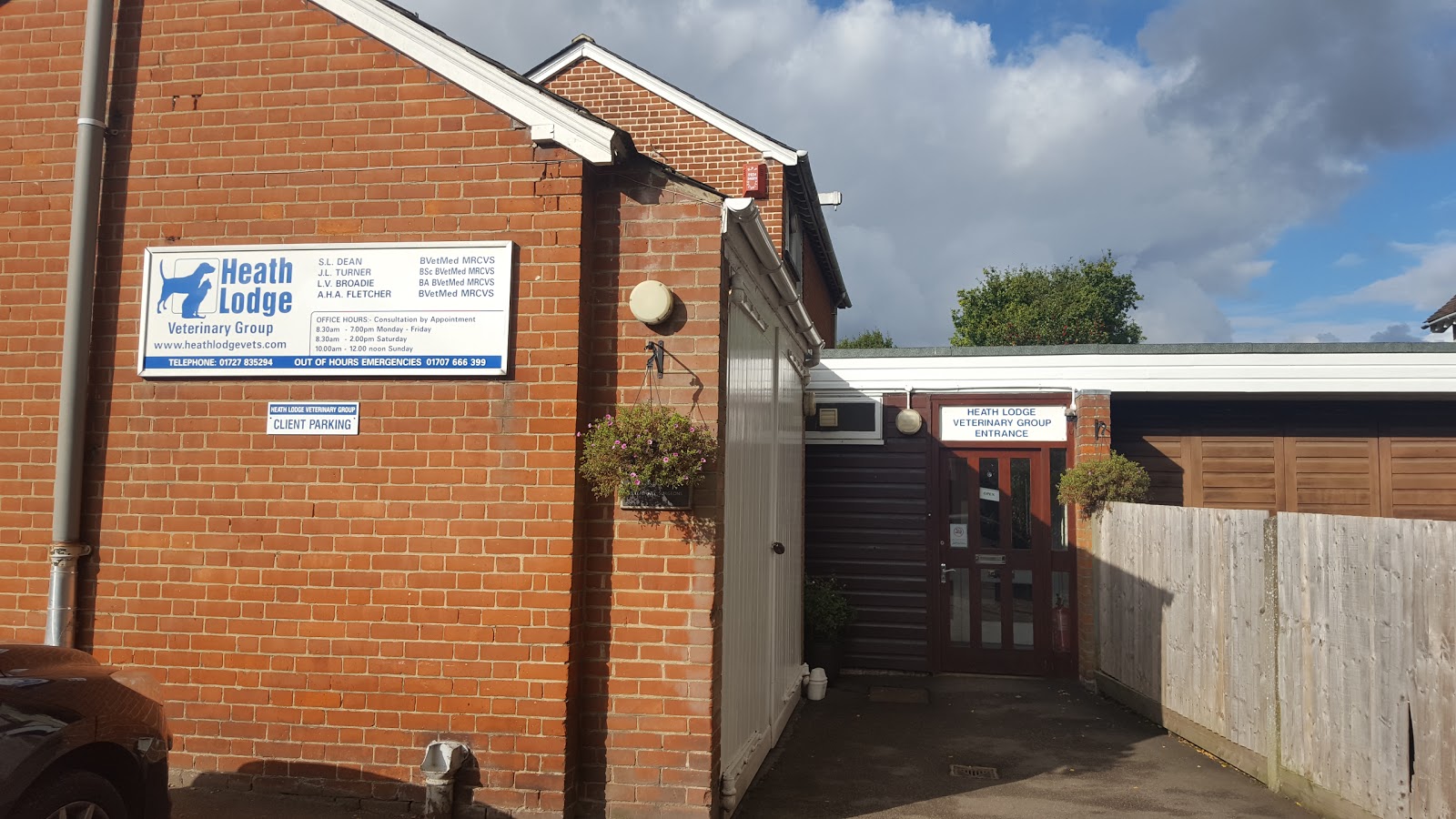 Heath Lodge Veterinary Group - St Albans , United Kingdom