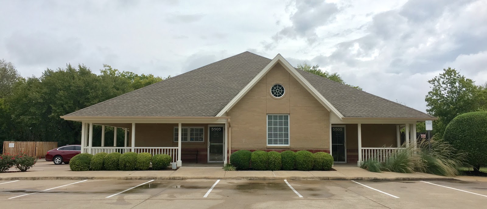 Arlington South Veterinary Hospital - Arlington , United States
