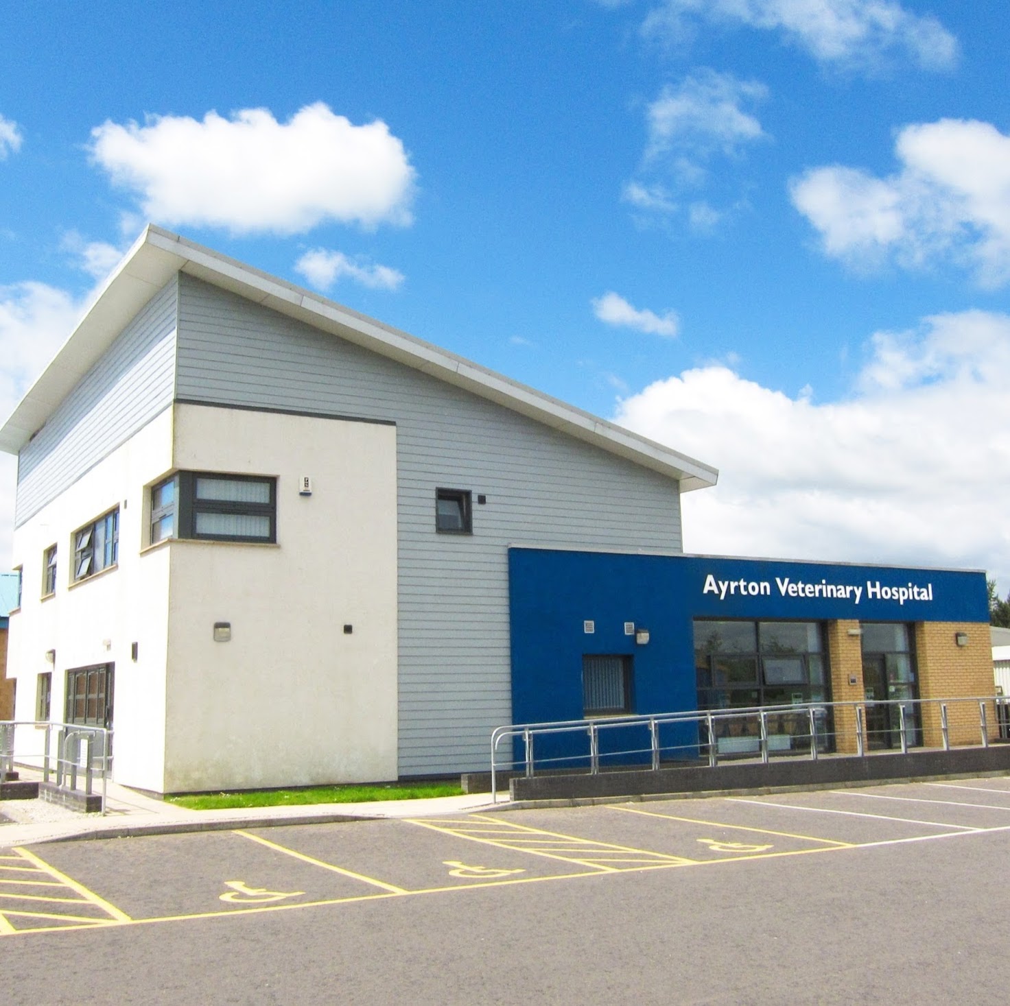 Alora Vets - Bathgate , United Kingdom