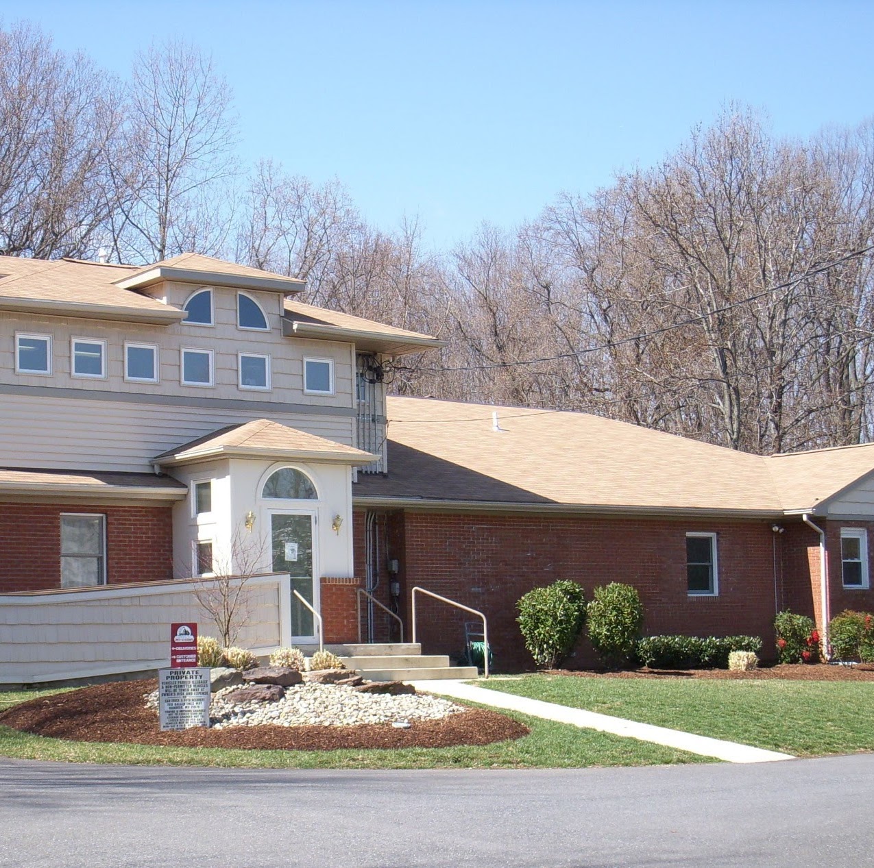 Arnold Pet Station - Arnold , United States
