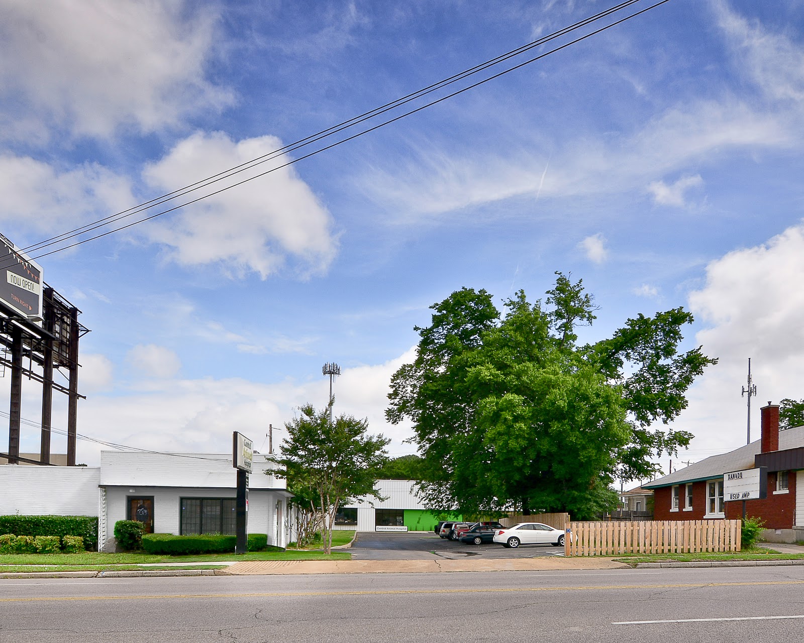 Central Animal Hospital - Memphis , United States