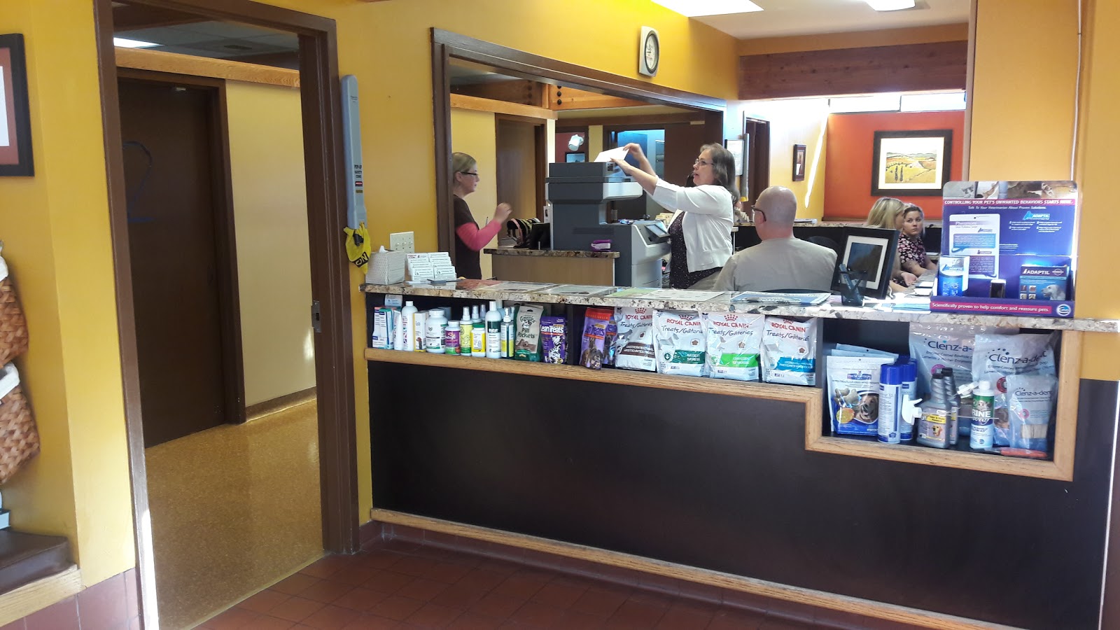 Best Friends Veterinary Center - Oak Harbor , United States