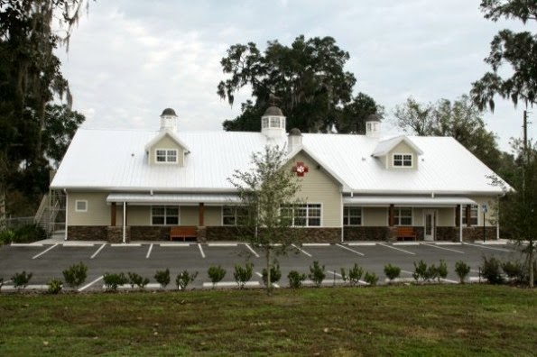 Hilltop Family Vet - Alachua , United States