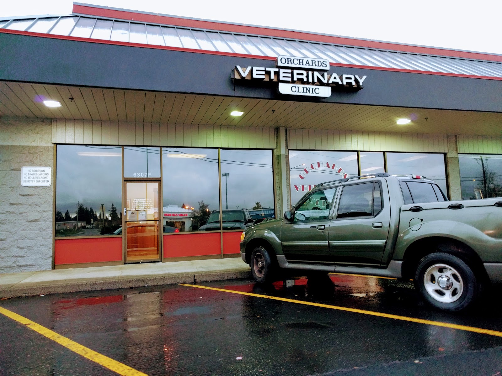 Orchards Veterinary Clinic - Orchards , United States