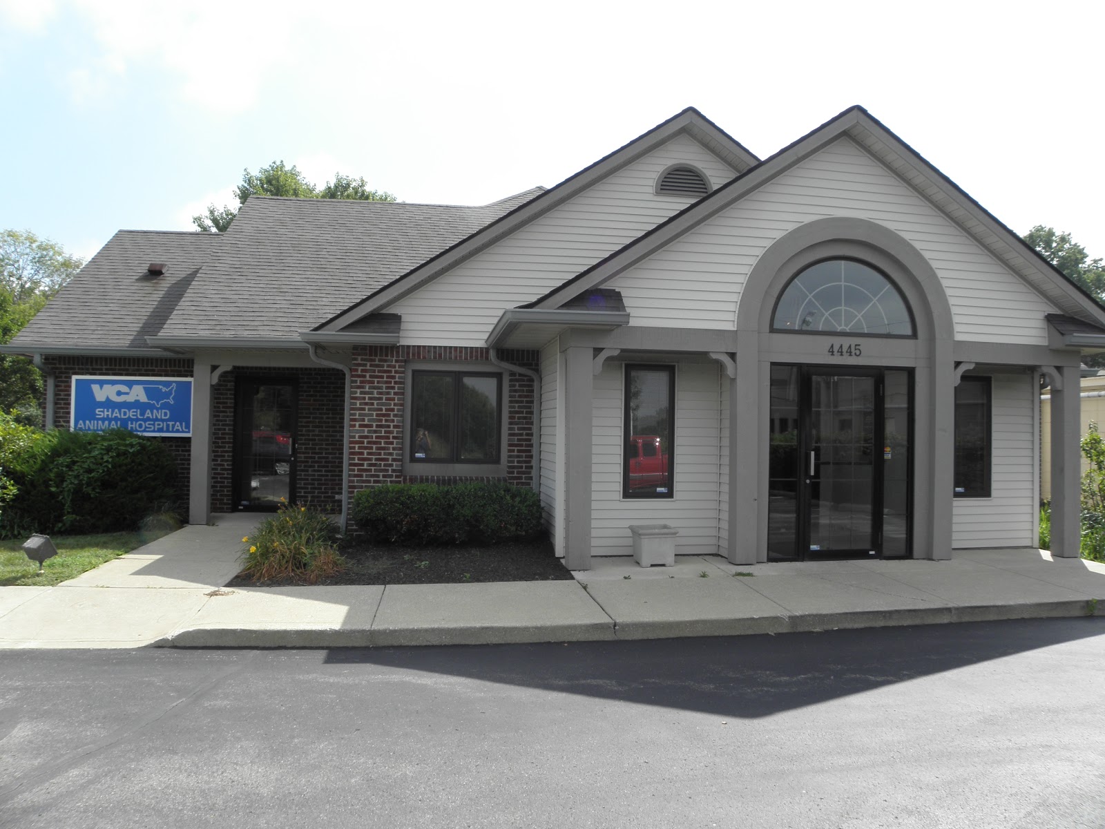 VCA Shadeland Animal Hospital - Indianapolis , United States