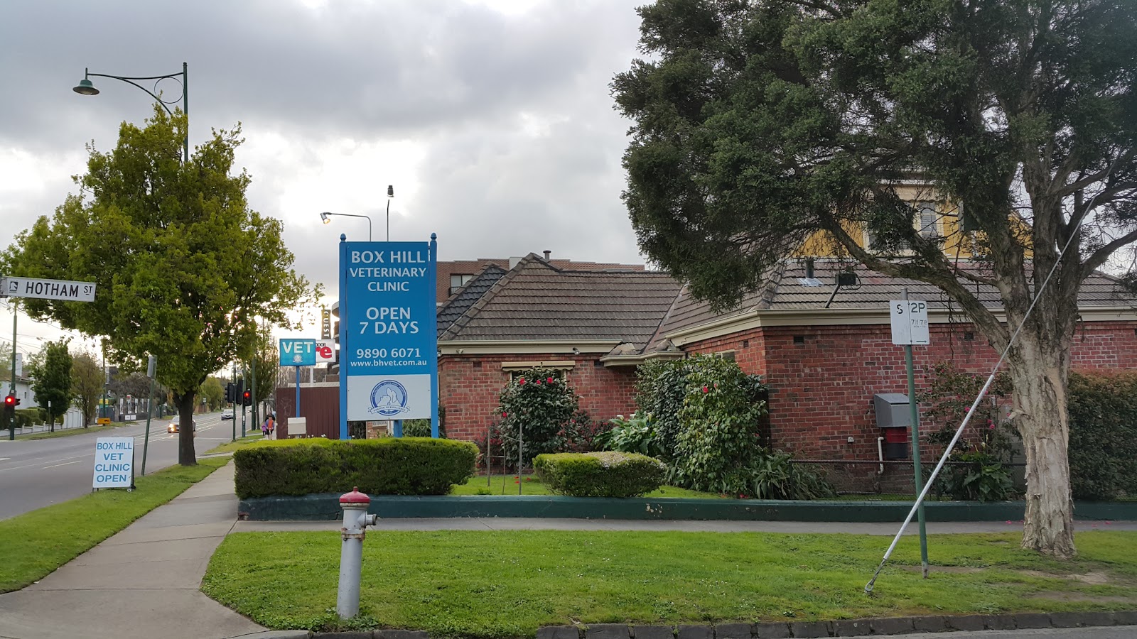 Balwyn Central Vet - Deepdene , Australia