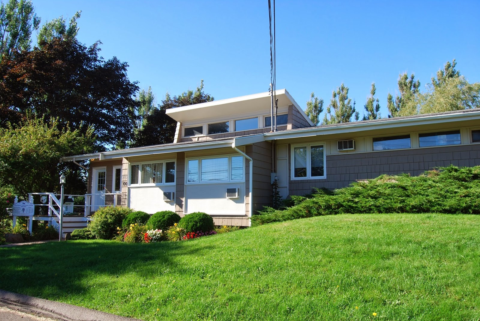Montague Veterinary Clinic - Montague , Canada