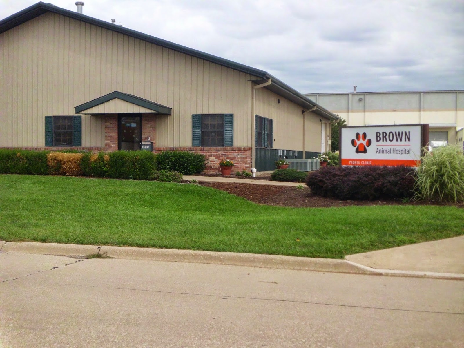 Brown Animal Hospital - Peoria , United States