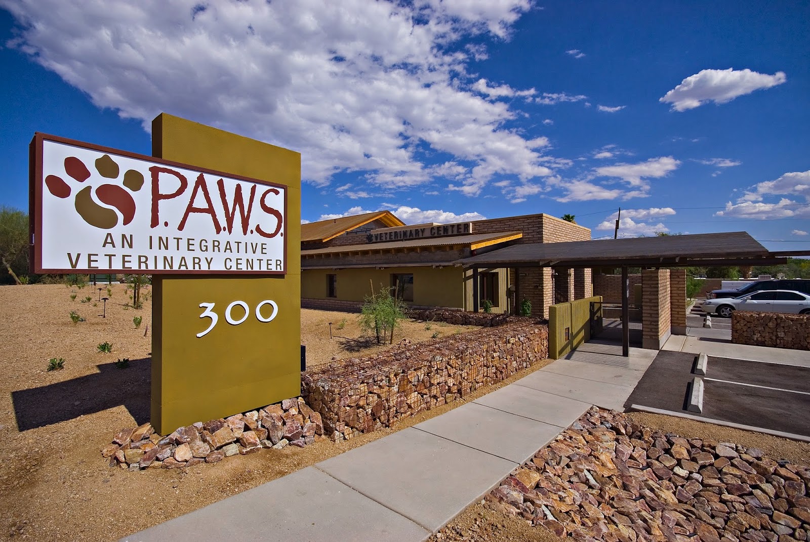 Paws Veterinary Center - Tucson , United States