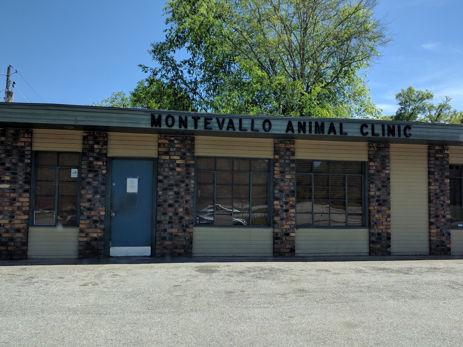 Mac Animal Hospital - Calera , United States