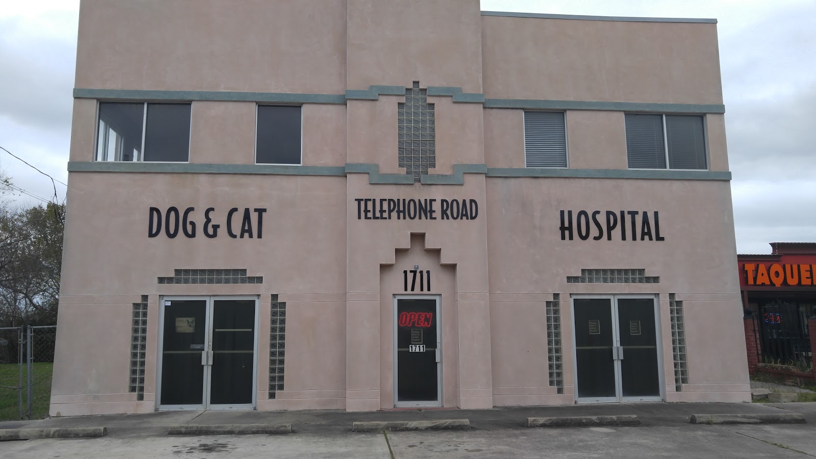 Veterinary Urgent Care - Houston , United States