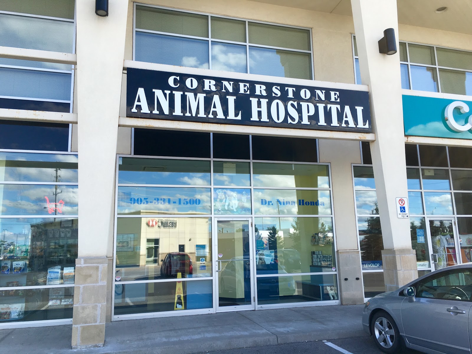 Cornerstone Animal Hospital - Burlington , Canada