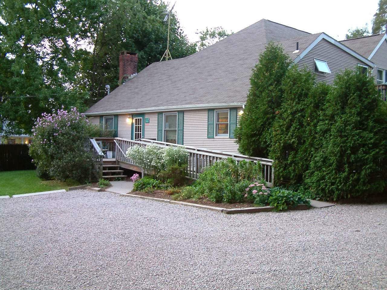 Wood River Animal Hospital - Richmond , United States