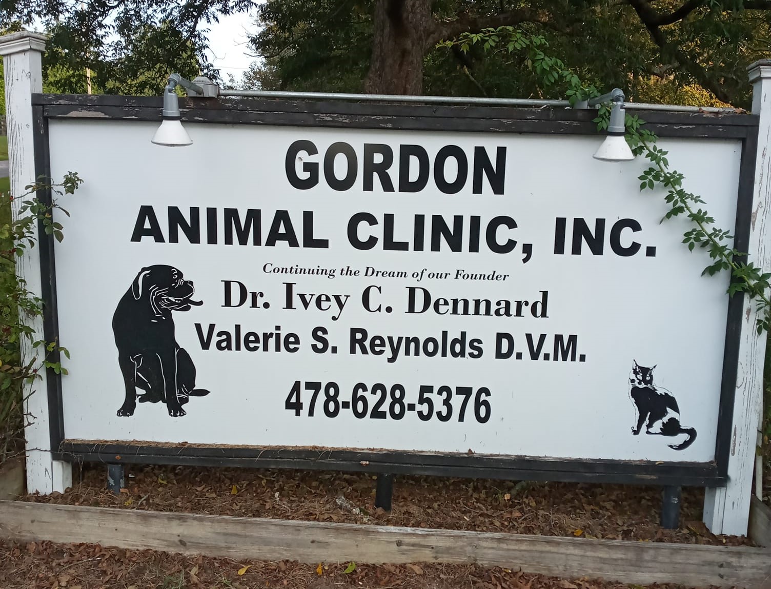 Gordon Animal Clinic - Gordon , United States