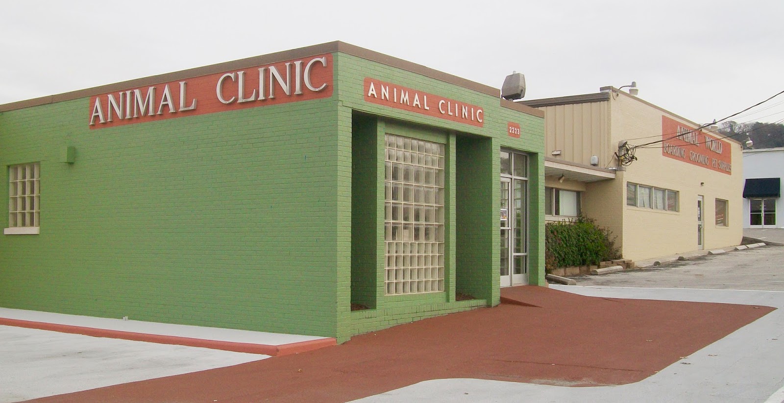 Animal Clinic Downtown - Chattanooga , United States