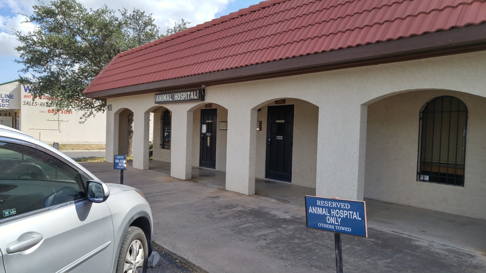 Nolana Animal Hospital - McAllen , United States