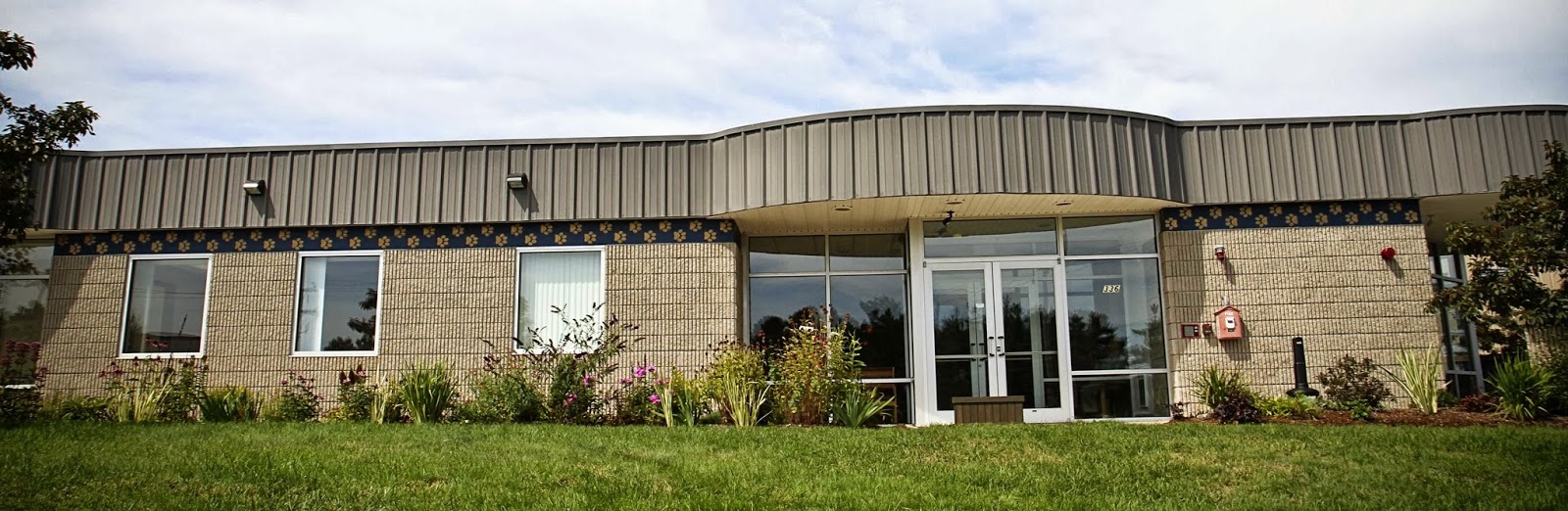 Southern New Hampshire Veterinary Hospital - Manchester , United States