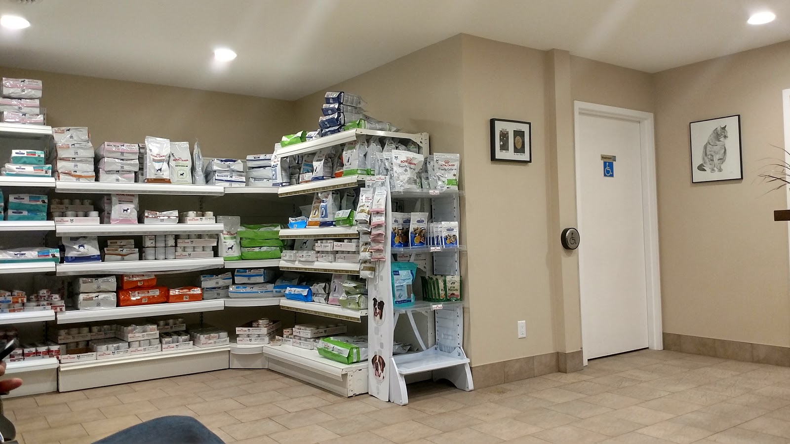 Kennedy Road Veterinary Hospital - Brampton , Canada