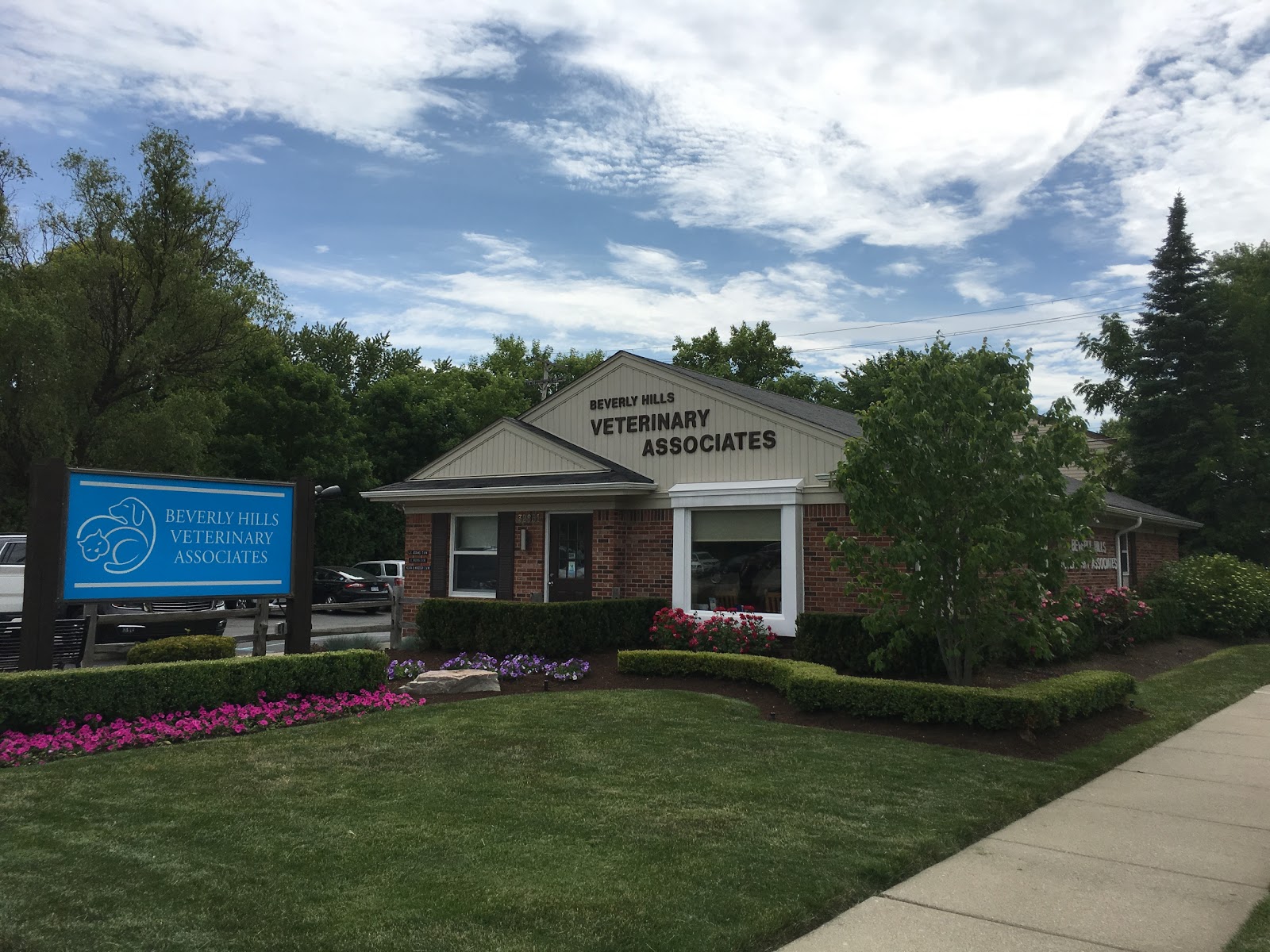 Beverly Hills Veterinary Associates - Beverly Hills , United States