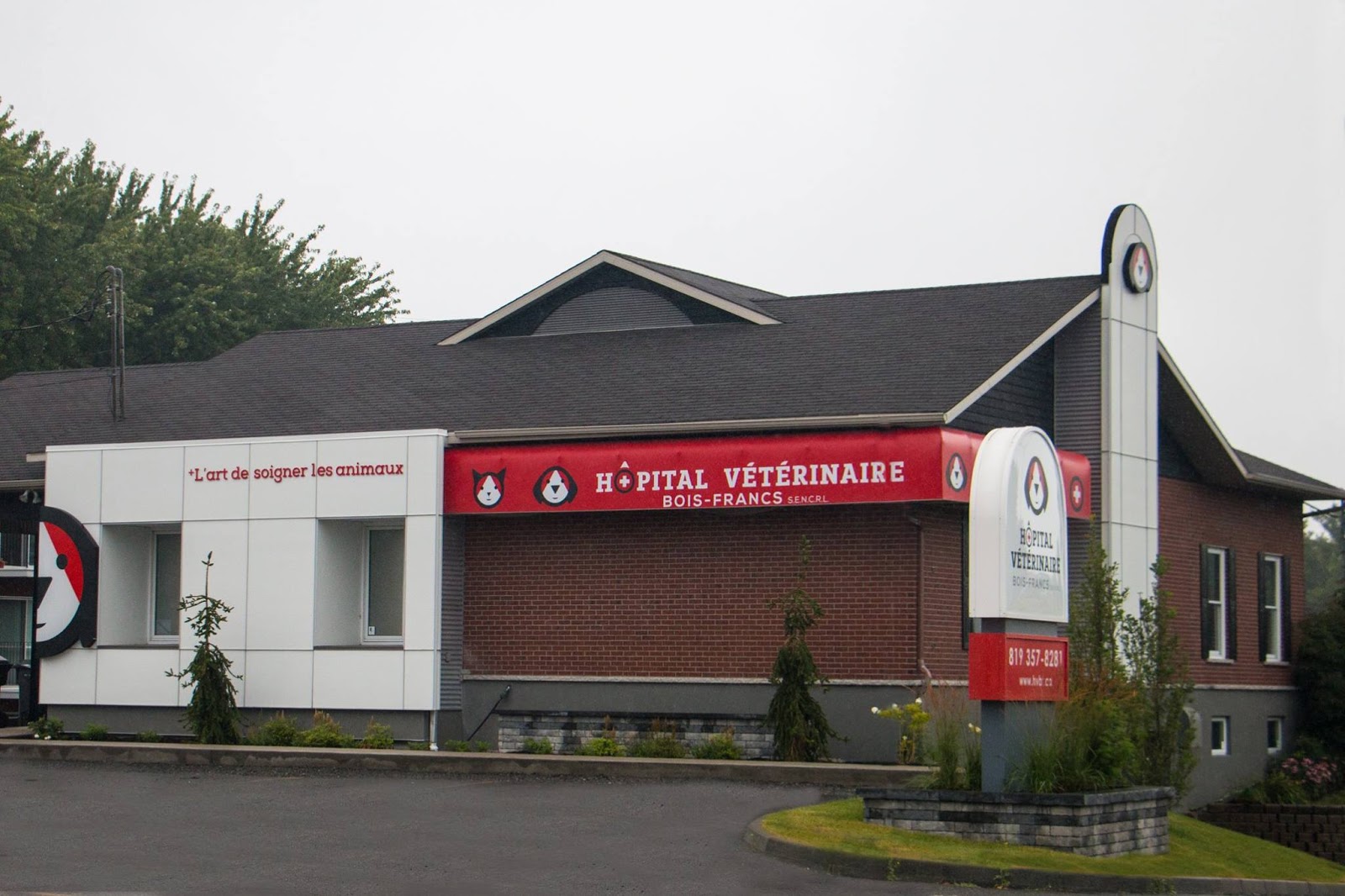 Hôpital Vétérinaire Des Bois Francs - Victoriaville , Canada