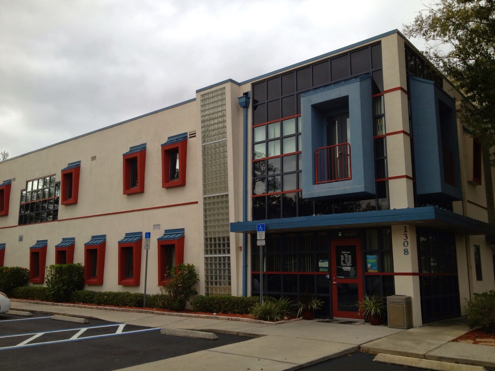 Saint Francis Animal Hospital - St Cloud , United States