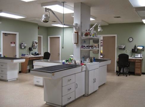 Abadie Veterinary Hospital - Harahan , United States