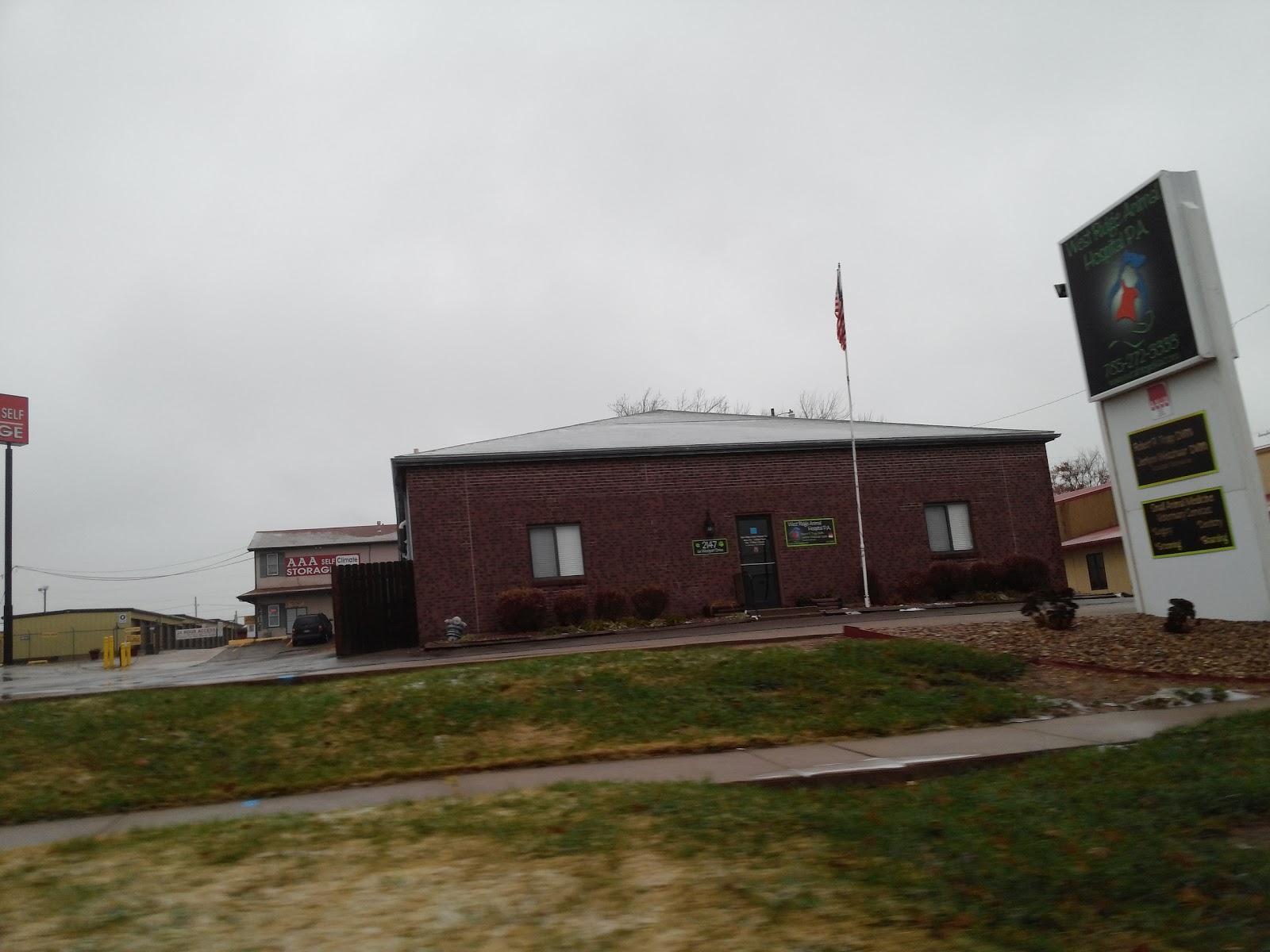 West Ridge Animal Health Center - Topeka , United States