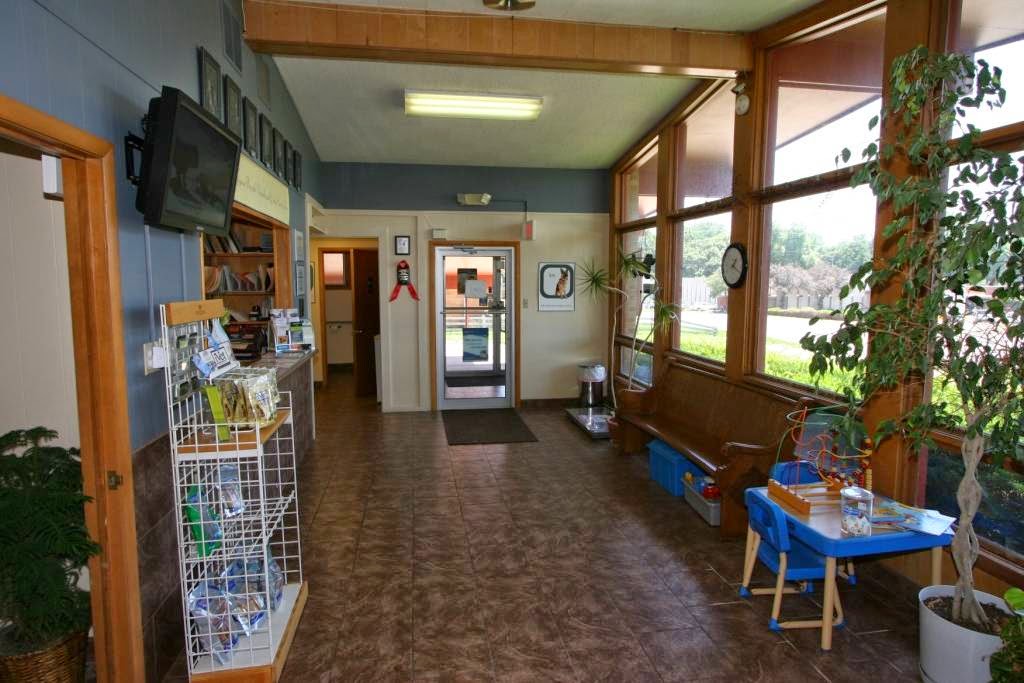 Family Pet Veterinary Center - West Des Moines , United States