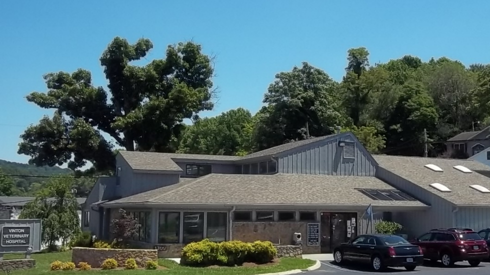 Vinton Veterinary Hospital Wellness Center - Vinton , United States
