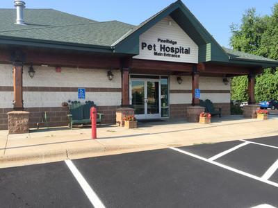 VCA PineRidge Animal Hospital, 2172 Station Parkway Northwest, Andover