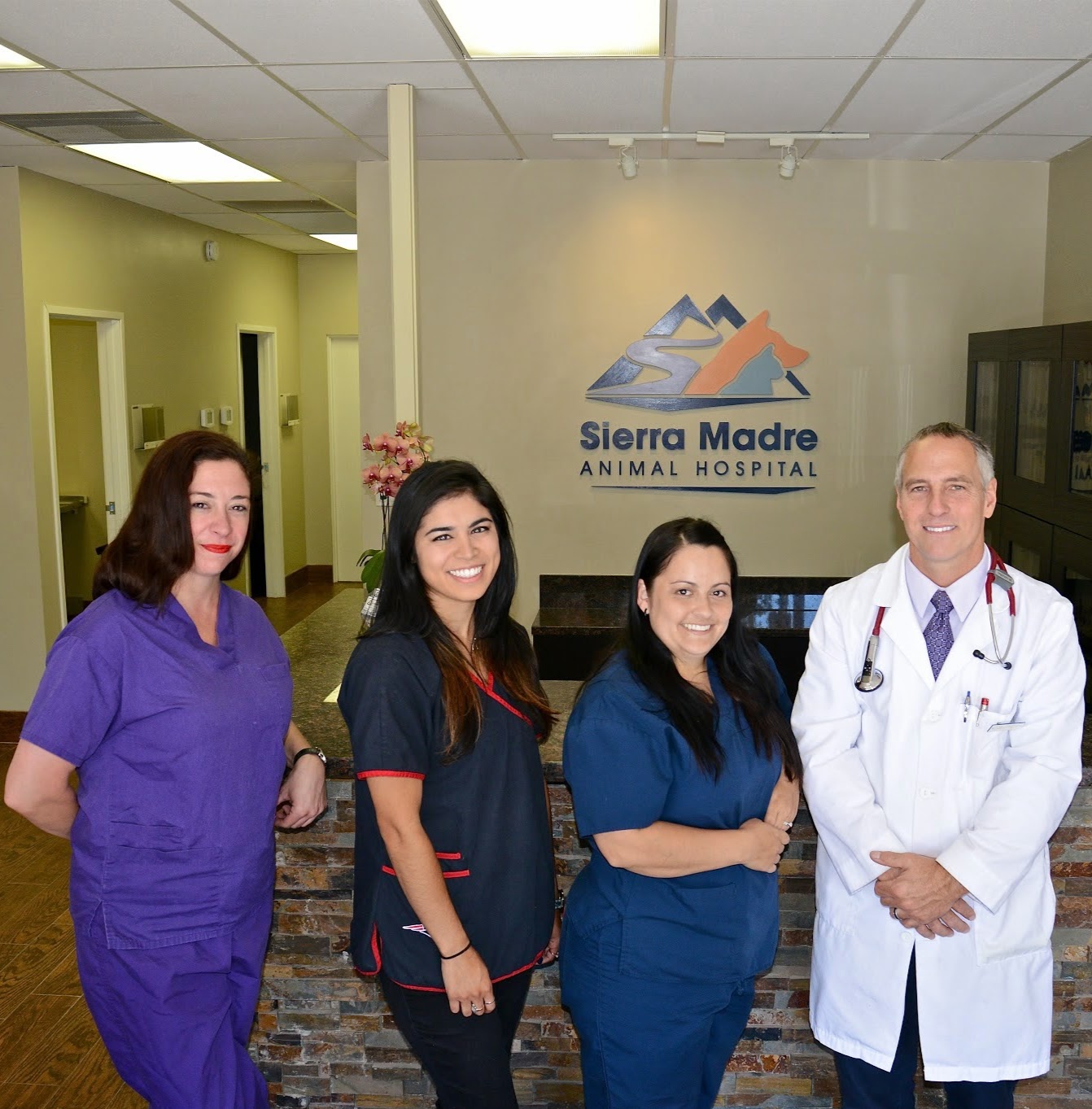 Sierra Madre Animal Hospital - Pasadena , United States