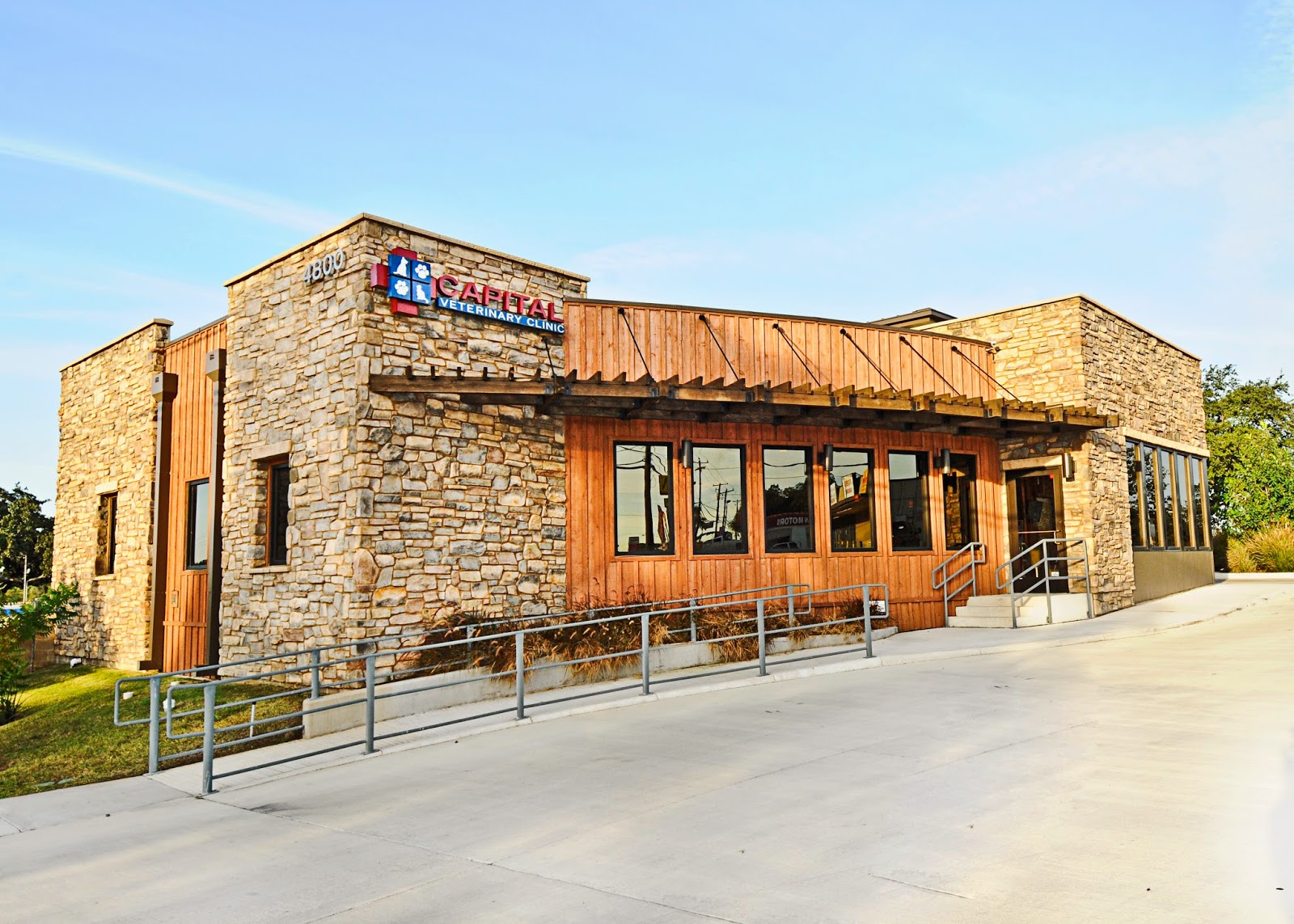Capital Veterinary Clinic - Austin , United States