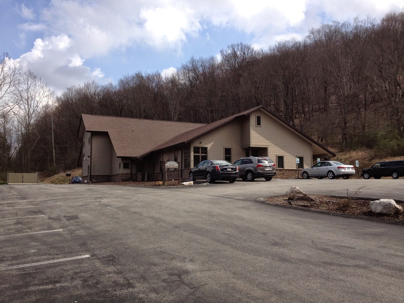 Vca Valley Vet Animal Hospital - Lower Burrell , United States