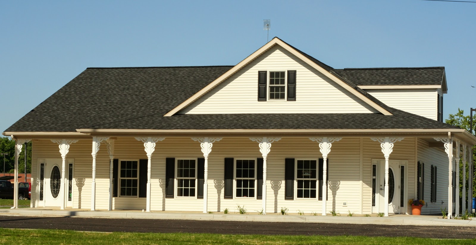 Oak Hill Animal Hospital - Evansville , United States