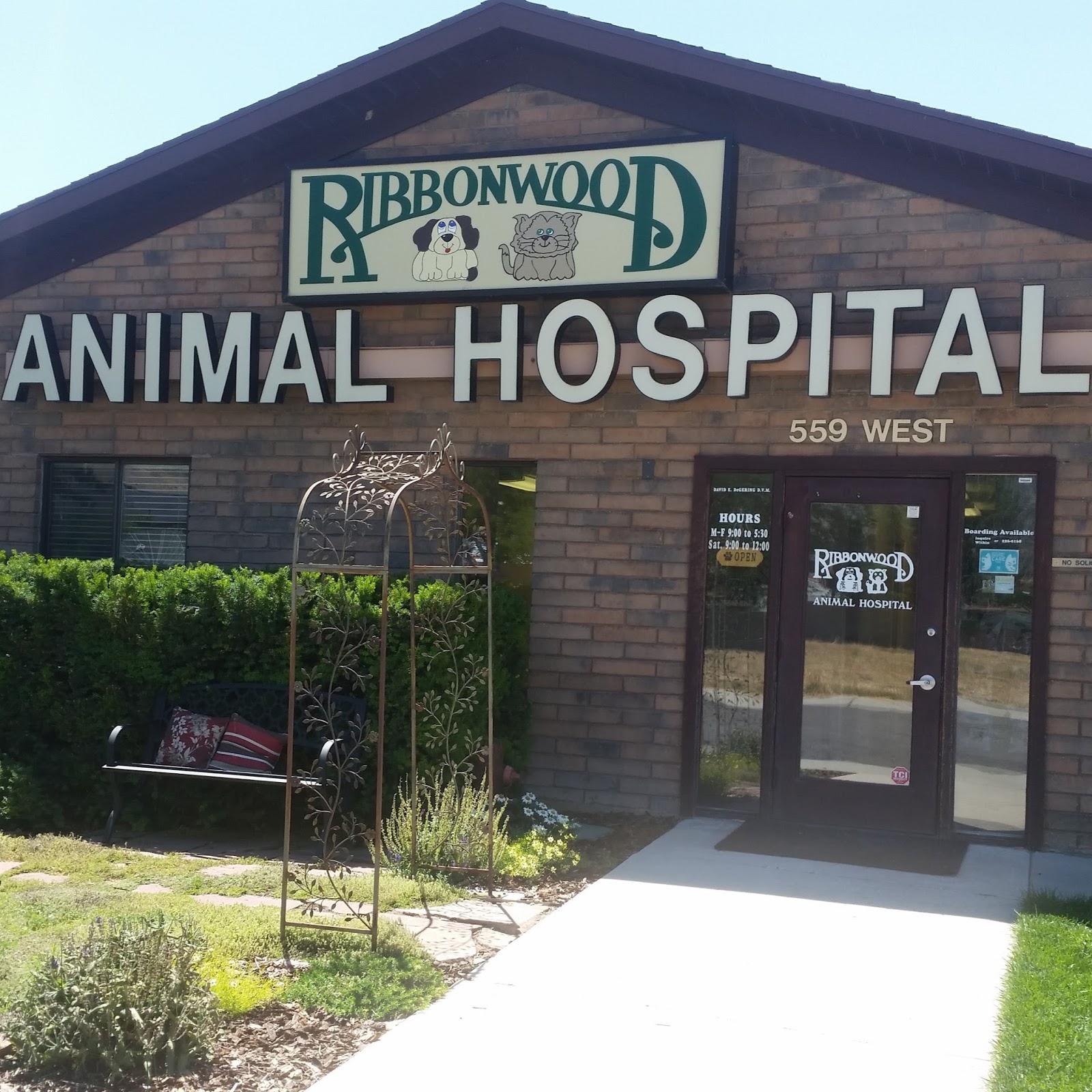 Canyon View Cares Veterinary Hospital - Orem , United States