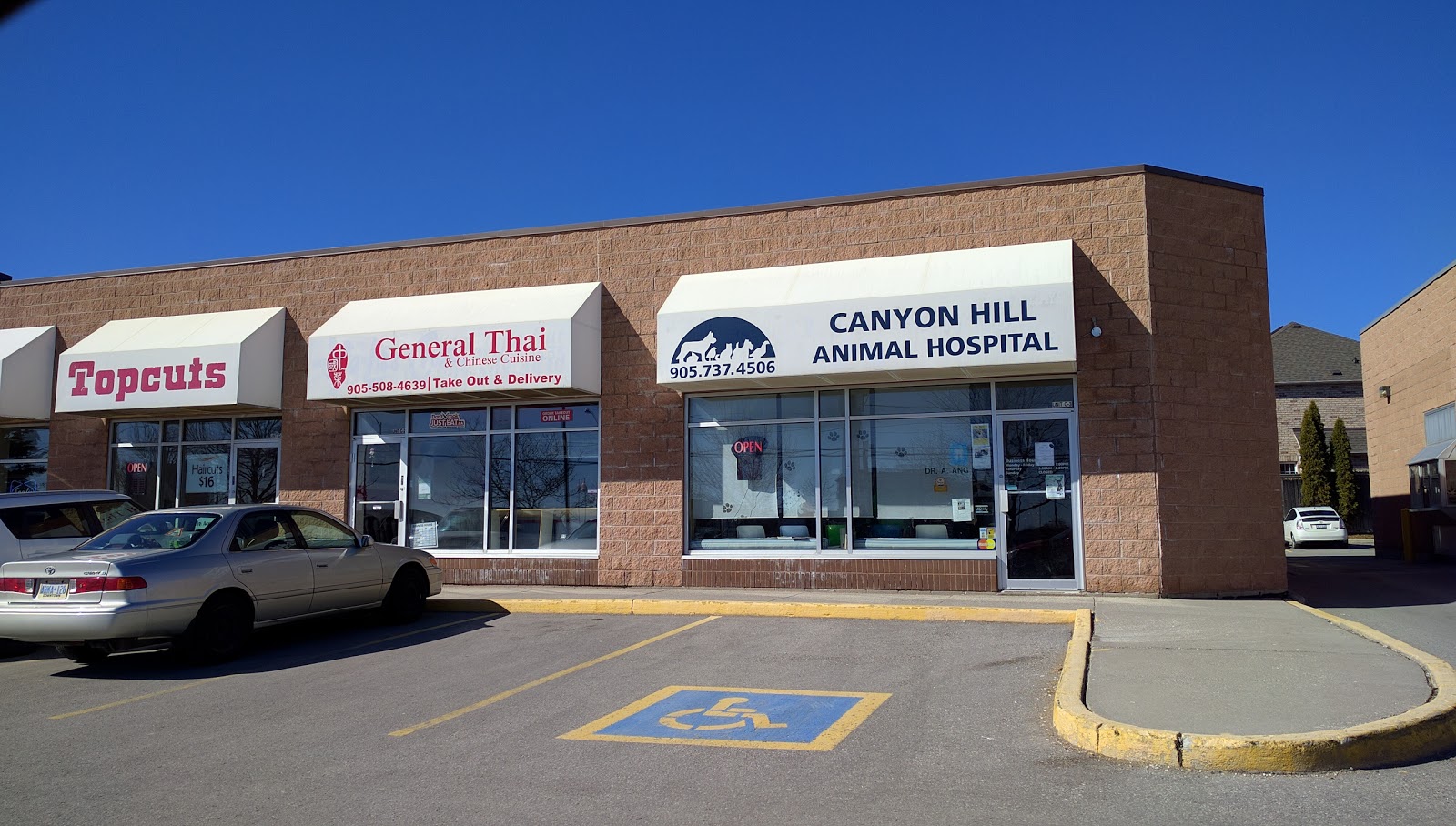 Canyon Hill Animal Hospital - Richmond Hill , Canada