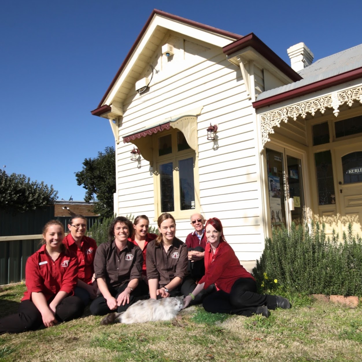 Rose's Vet Practice - Echuca , Australia