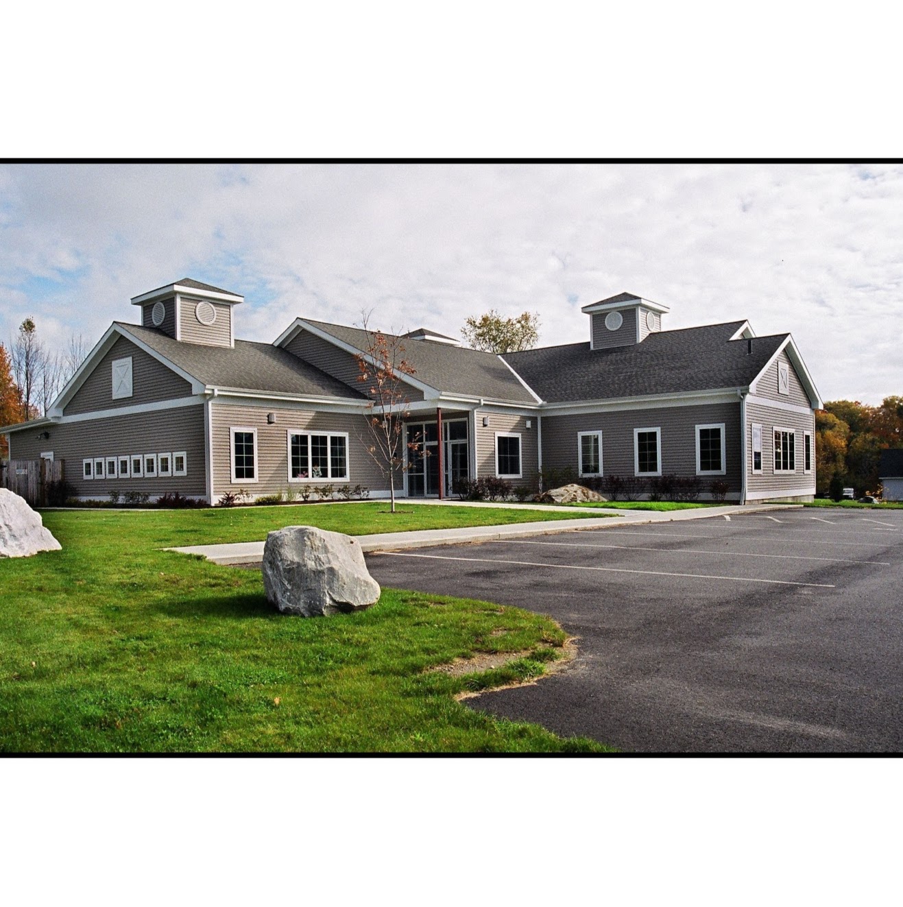 Pittsfield Veterinary Hospital - Pittsfield , United States
