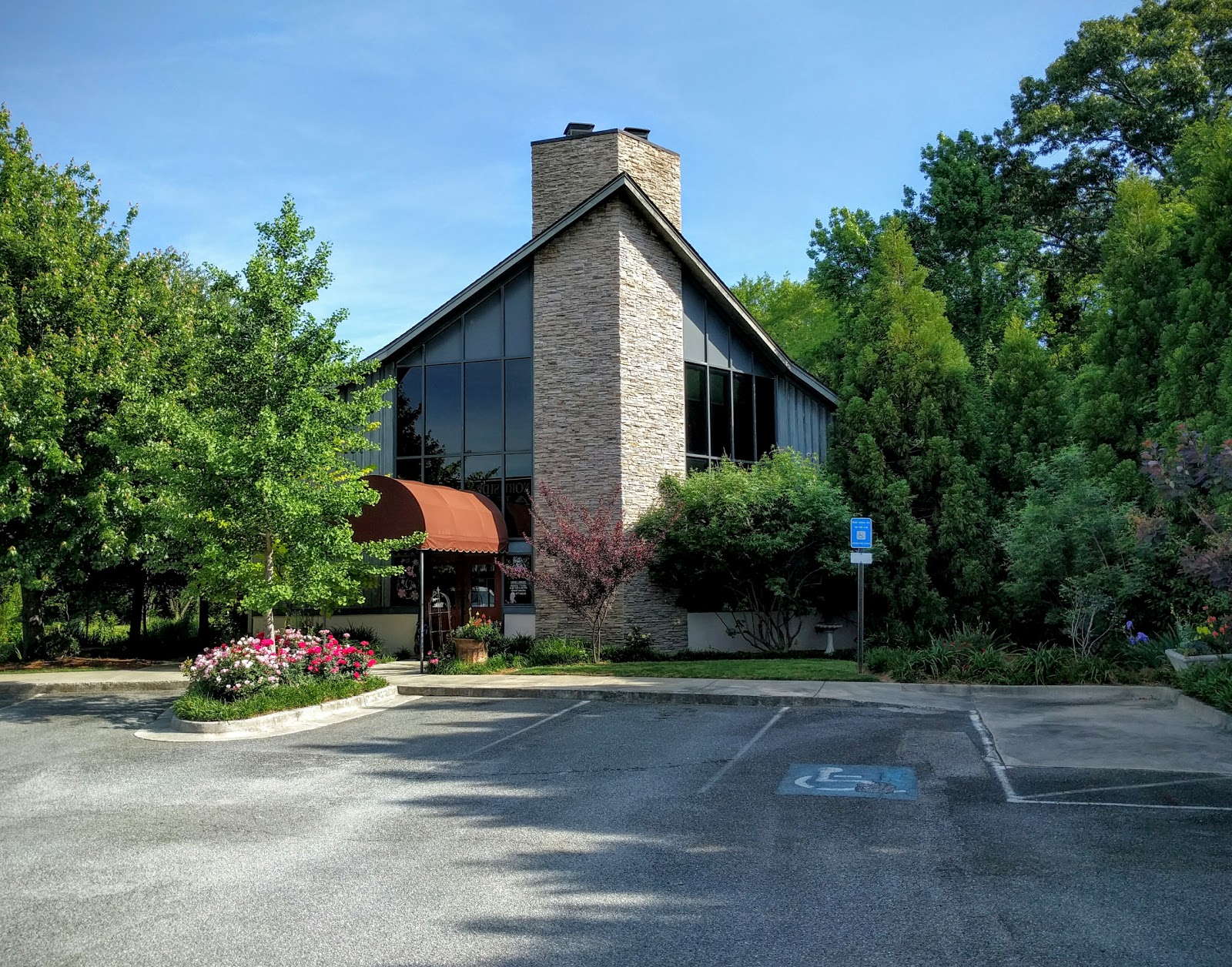 Northside Wesleyan Animal Hospital - Macon , United States