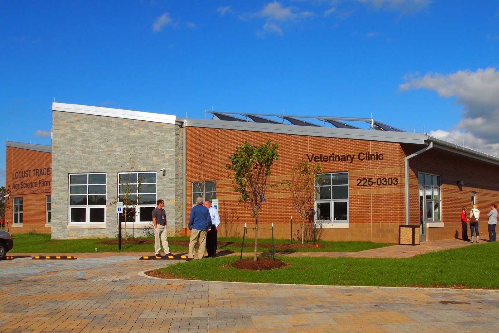 Locust Trace Veterinary Clinic Lexington Ky - Lexington , United States