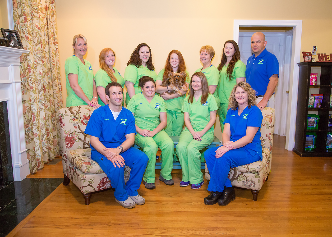Hemlock Bluffs Animal Hospital - Holly Springs , United States