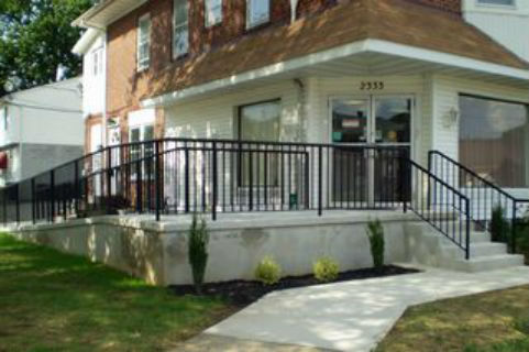 Larkin Veterinary Center - West Lawn , United States