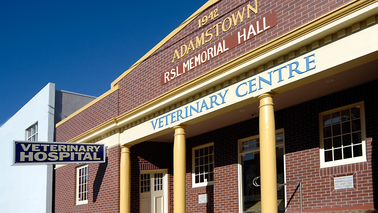Brunker Road Veterinary Centre - Adamstown , Australia