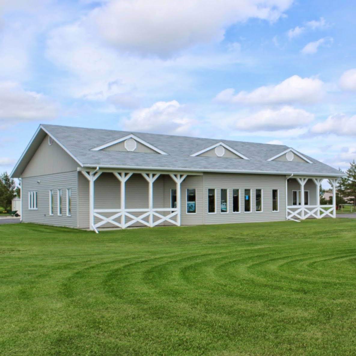 Selkirk Veterinary Services - Selkirk , Canada