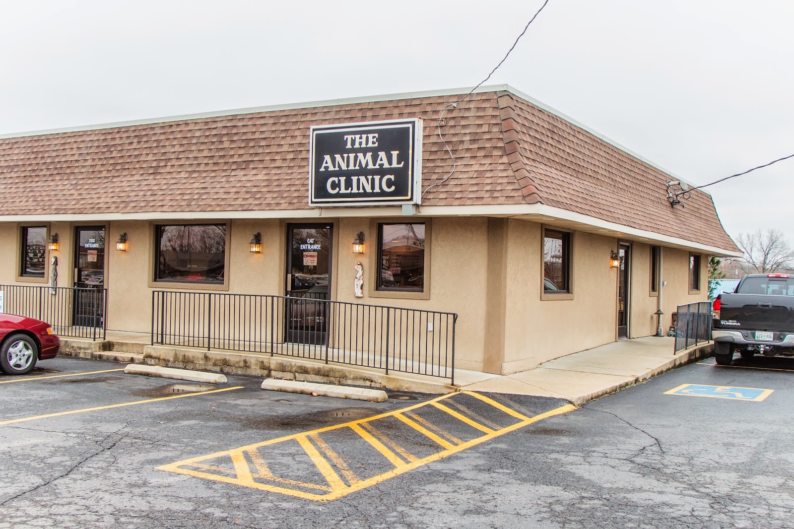 The Animal Clinic - Hendersonville , United States